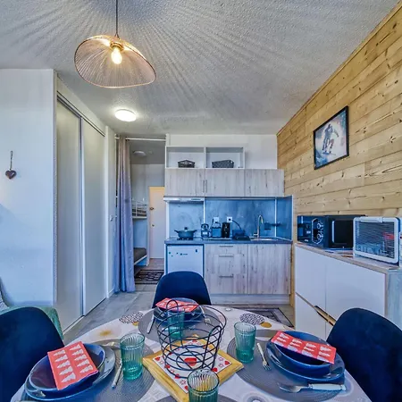 Apollo-6 By Interhome Apartment Le Corbier