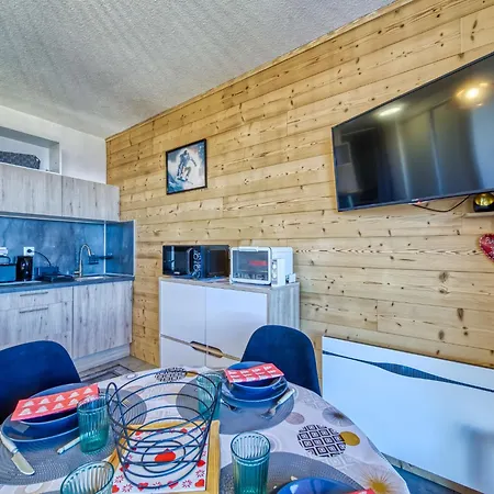 Apollo-6 By Interhome Le Corbier
