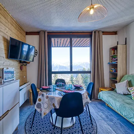 Apollo-6 By Interhome